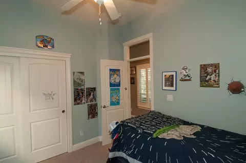 1137 Lakeside Dr, Redding, CA 96001 photo 20
