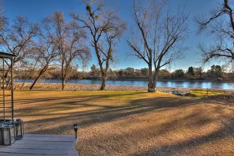 6921 Riverside Dr, Redding, CA 96001 photo 6
