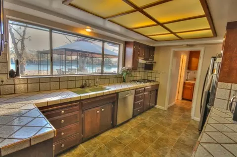 6921 Riverside Dr, Redding, CA 96001 photo 8