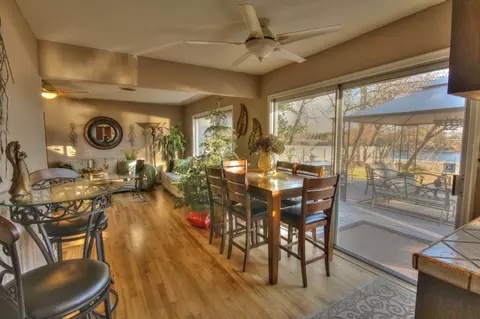 6921 Riverside Dr, Redding, CA 96001 photo 3
