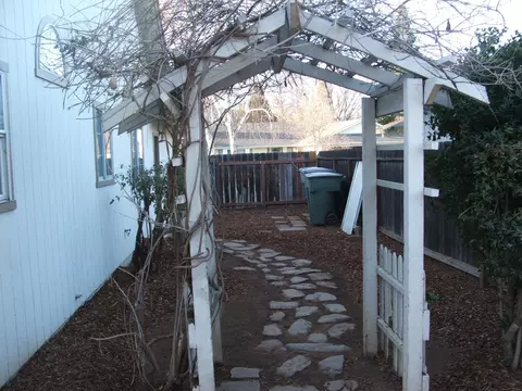 6671 Waterford Dr, Redding, CA 96001 photo 6