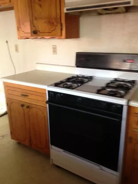 558 Ridge Rd, Redding, CA 96003 photo 3