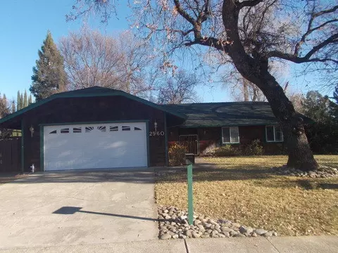 2960 Amethyst Way, Redding, CA 96003 photo 2