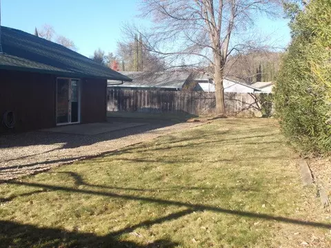 2960 Amethyst Way, Redding, CA 96003 photo 21
