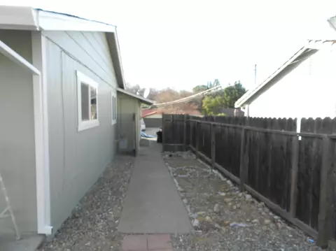 3625 Summit Dr, Redding, CA 96001 photo 14