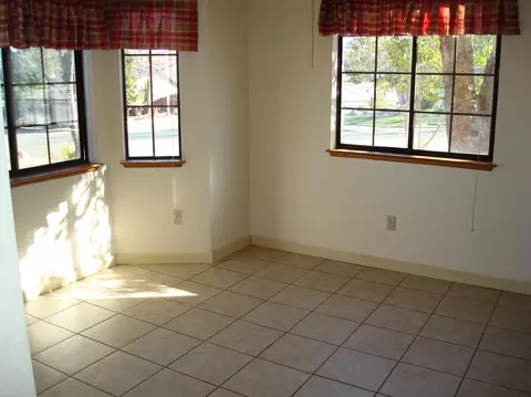 2117 Kildare Dr, Redding, CA 96001 photo 6