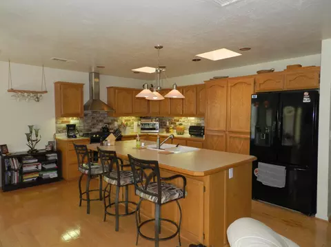 15043 Diggins Way, Redding, CA 96001 photo 15