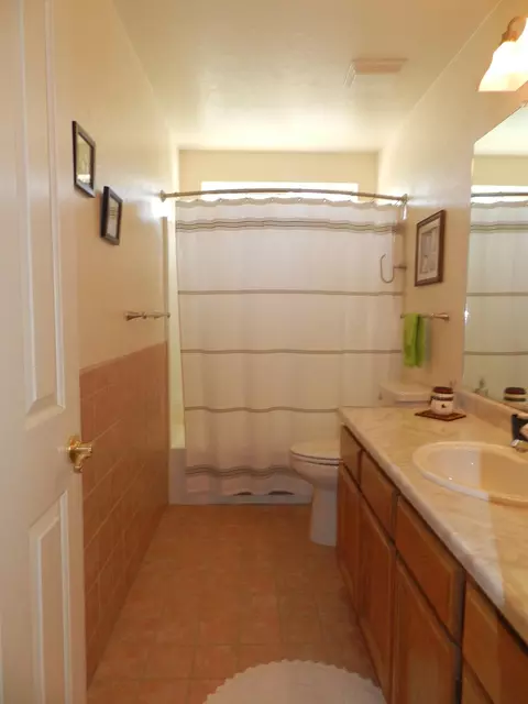 15043 Diggins Way, Redding, CA 96001 photo 9