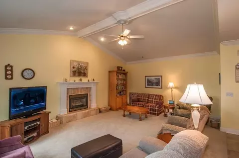 4557 Blue Creek Dr, Redding, CA 96002 photo 10