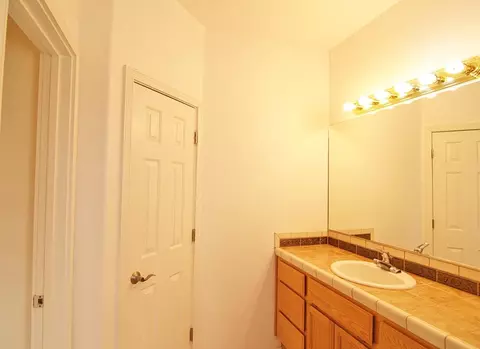 19307 Kinene Ct, Redding, CA 96003 photo 12