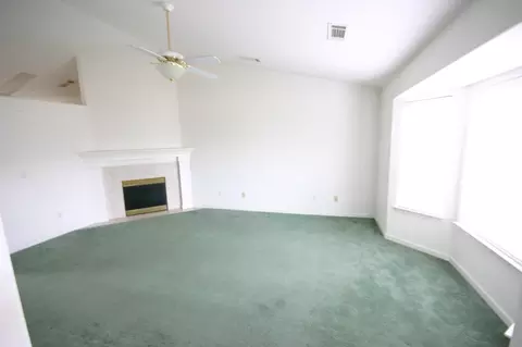 3263 Lawrence Rd, Redding, CA 96002 photo 6