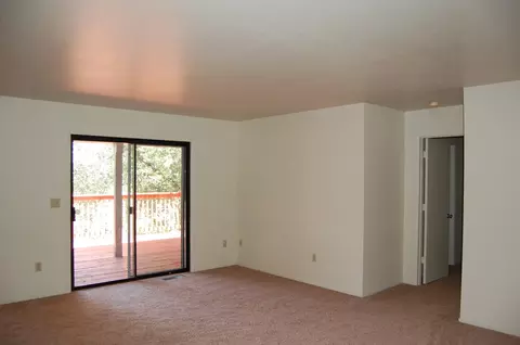 3808 Bluffside Ct, Redding, CA 96002 photo 8