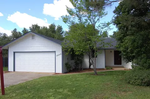 3808 Bluffside Ct, Redding, CA 96002 photo 1