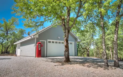 13308 Luna Dr, Redding, CA 96003 photo 18