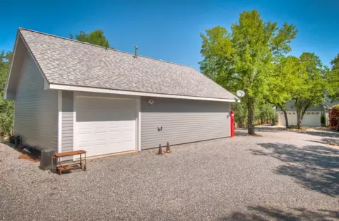 13308 Luna Dr, Redding, CA 96003 photo 25