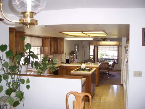 1658 El Capitan, Redding, CA 96001 photo 7