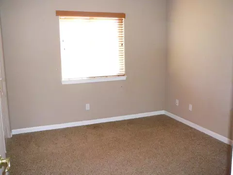 5592 Mill Pond Ln, Redding, CA 96001 photo 14