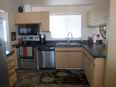 846 Butternut Trl, Redding, CA 96001 photo 5