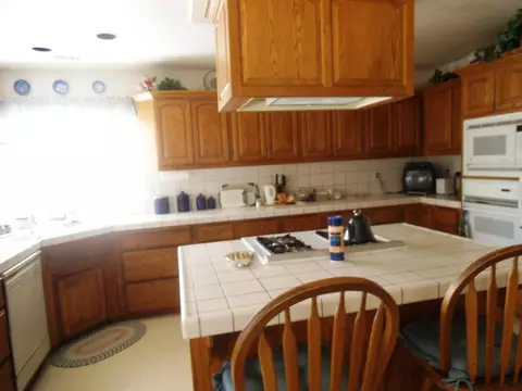 2162 Western Oak Dr, Redding, CA 96002 photo 20
