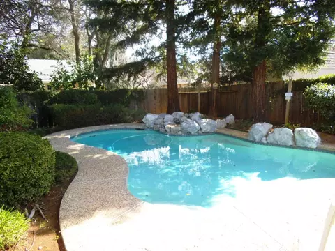 2162 Western Oak Dr, Redding, CA 96002 photo 14
