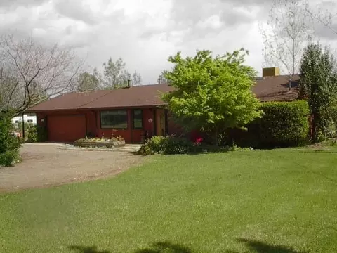 5841 Olive St, Anderson, CA 96007 photo 1