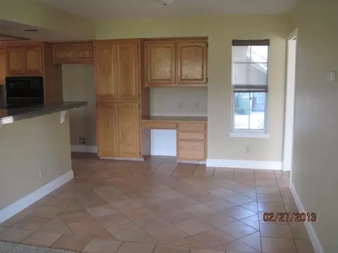 2202 Hope Ln, Redding, CA 96003 photo 9