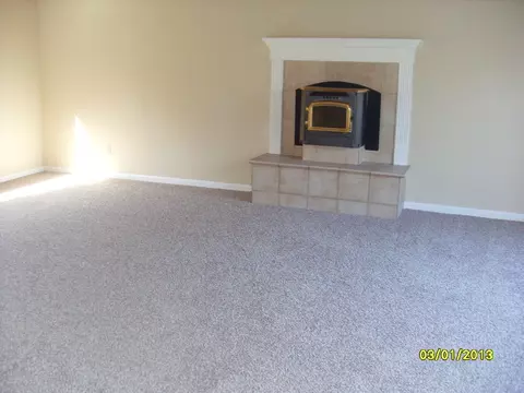 15622 Deodora Dr, Redding, CA 96001 photo 1