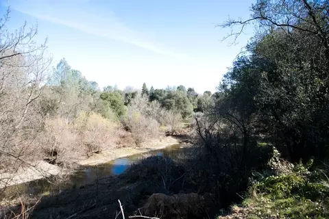 2722 Churn Ct, Redding, CA 96002 photo 3