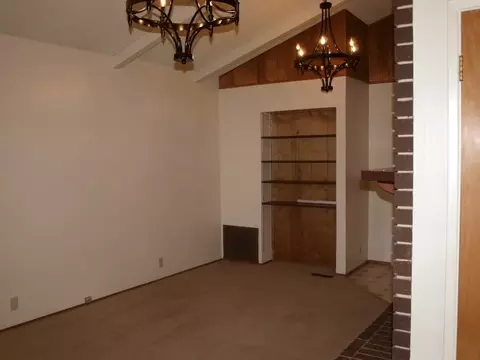 3678 Bechelli, Redding, CA 96002 photo 4