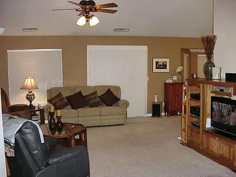 5805 Beaumont Dr, Redding, CA 96003 photo 3