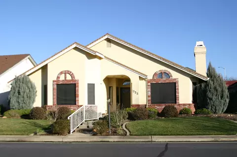355 Vintage Path, Redding, CA 96003 photo 8