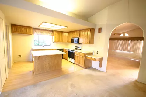 355 Vintage Path, Redding, CA 96003 photo 11