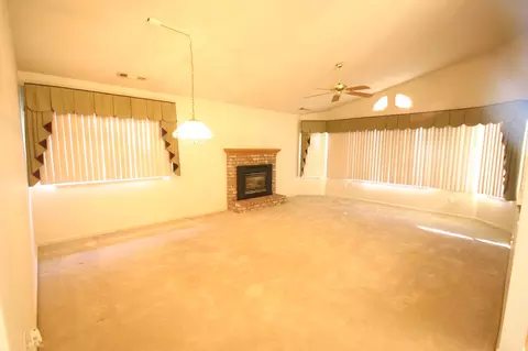 355 Vintage Path, Redding, CA 96003 photo 9