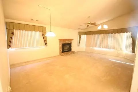 355 Vintage Path, Redding, CA 96003 photo 3