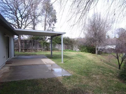 3738 Magnums Way, Redding, CA 96003 photo 4