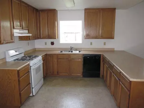 3738 Magnums Way, Redding, CA 96003 photo 6