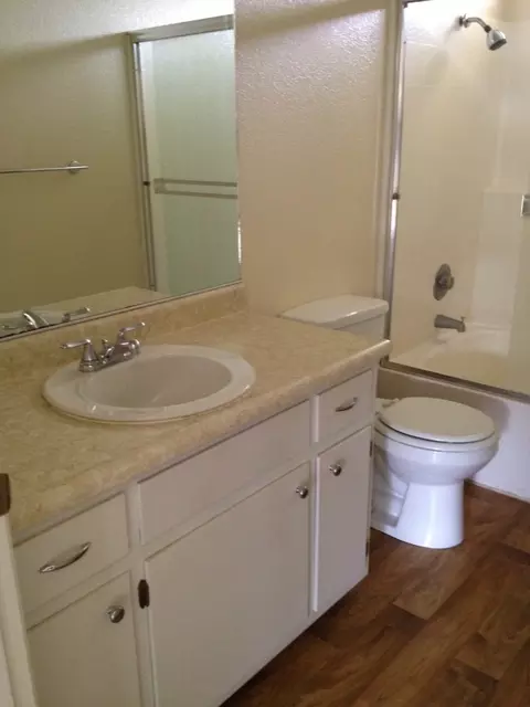 865 Springer, Redding, CA 96002 photo 5