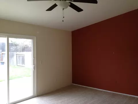 865 Springer, Redding, CA 96002 photo 4
