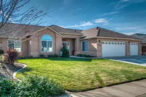 4049 Winter Green Ct, Redding, CA 96001 photo 1