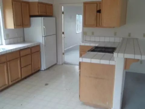 1744 Almaden, Redding, CA 96001 photo 6