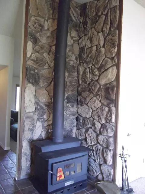 12052 Norma Ln, Redding, CA 96003 photo 16