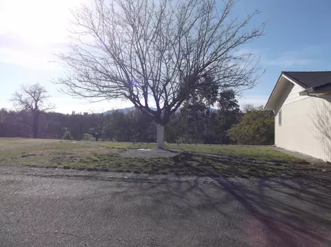 12052 Norma Ln, Redding, CA 96003 photo 30