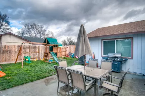 4020 Cirrus St, Redding, CA 96002 photo 27