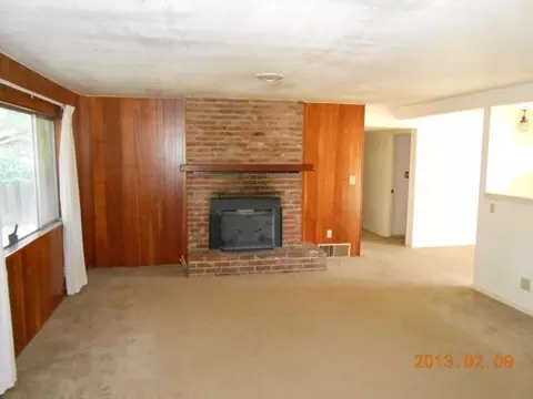 1096 Denton Way, Redding, CA 96002 photo 3