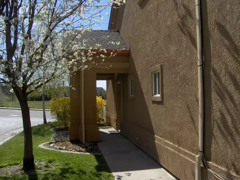 3093 Horizon View Trl, Redding, CA 96002 photo 3