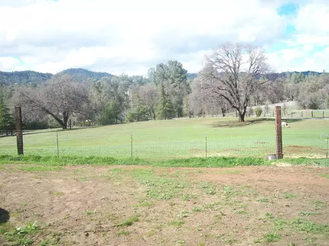 15845 Melinda Way, Redding, CA 96001 photo 25