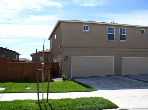 865 Domain Way, Redding, CA 96003 photo 1