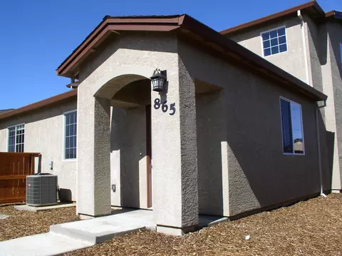 865 Domain Way, Redding, CA 96003 photo 2