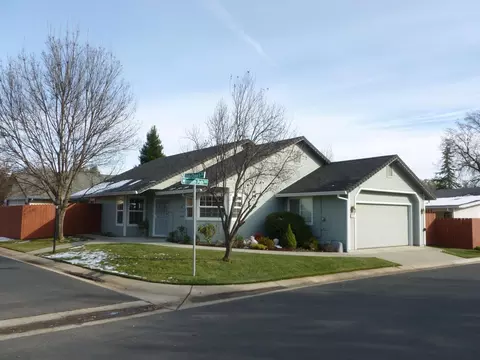 305 Mammoth Path, Redding, CA 96003 photo 6