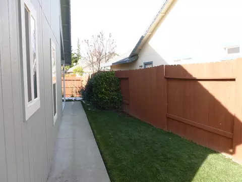 305 Mammoth Path, Redding, CA 96003 photo 11